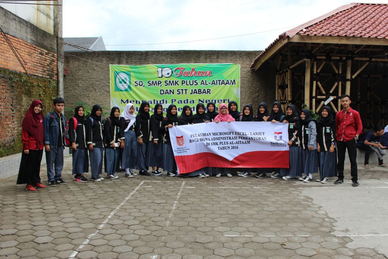 Pelatihan Microsoft Excel Lanjut bagi Siswa Administrasi Perkantoran SMK Plus Al-Aitaam