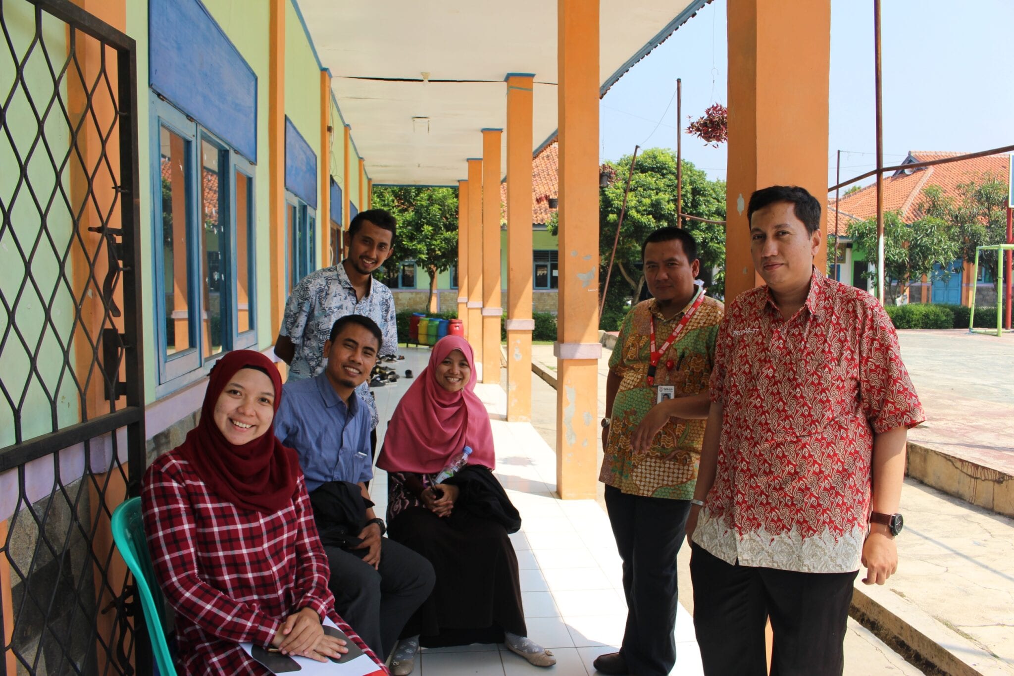 Pelatihan Pembuatan Aplikasi Perkantoran Berbasis Microsoft Access  bagi Siswa Administrasi Perkantoran SMKN 1 Karang Tengah Cianjur