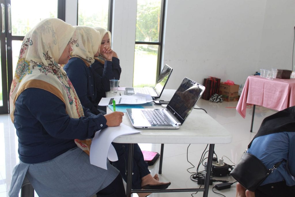 Aplikasi Pencatatan Tumbuh Kembang Balita | D3 Teknologi Telekomunikasi 