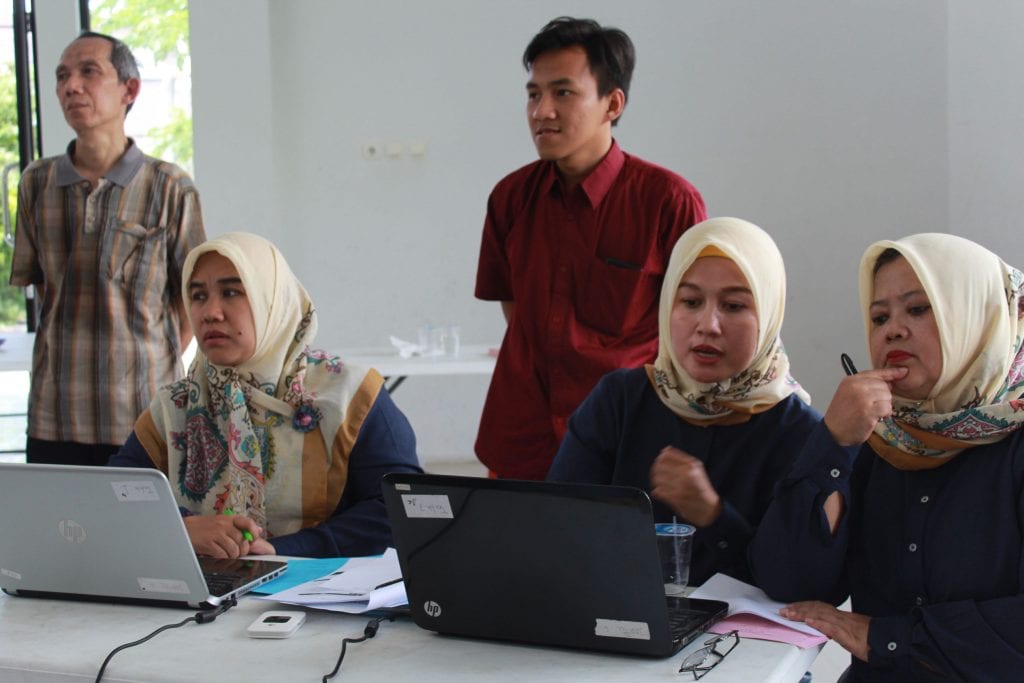 Aplikasi Pencatatan Tumbuh Kembang Balita | D3 Teknologi Telekomunikasi 