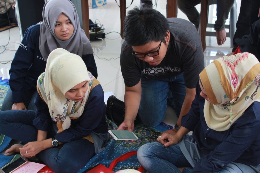 Aplikasi Pencatatan Tumbuh Kembang Balita | D3 Teknologi Telekomunikasi 