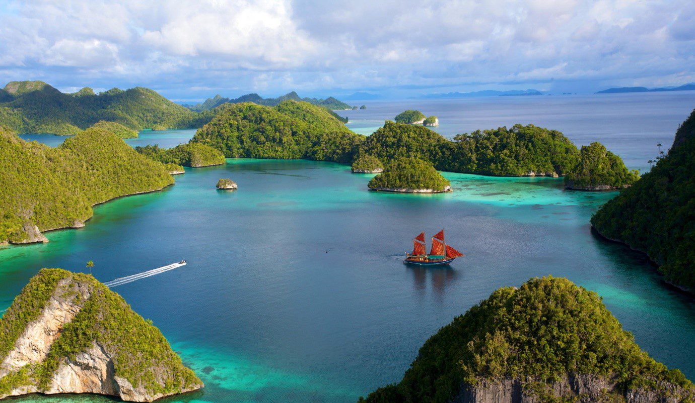 Raja Ampat: Permata Tersembunyi di Ujung Timur Indonesia